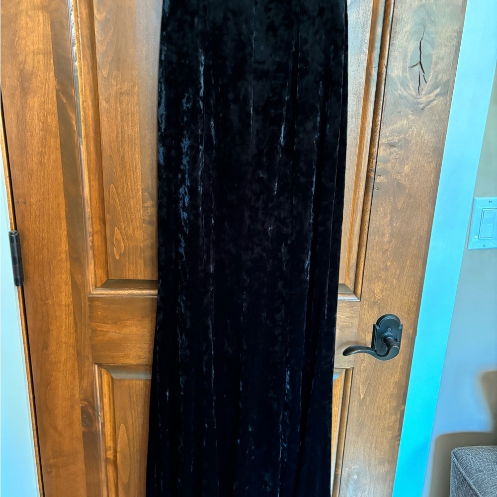 Calvin Klein full length velvet cocktail dress with faux feathers